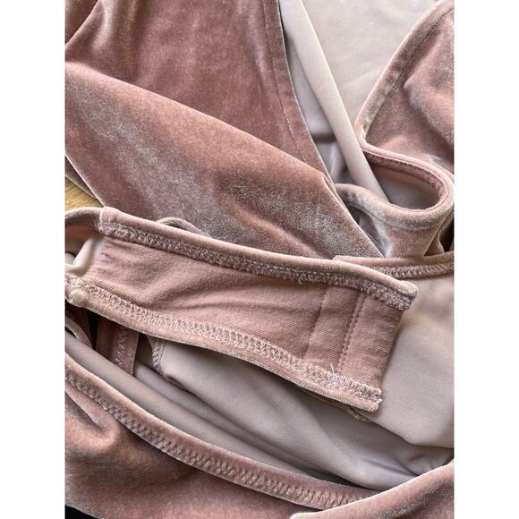 Madewell Pink Velvet Wrap Bodysuit Feminine Ballerina Size Small - Picture 10 of 10